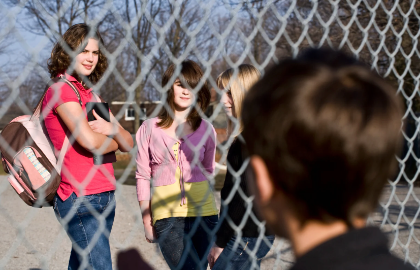 ostracyzm społeczny