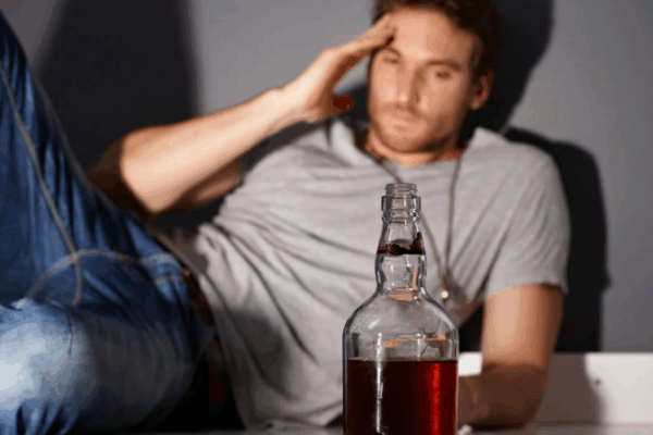 wpływem alkoholu i picia przyjemności