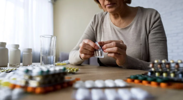 hipochondryk jego dolegliwościami