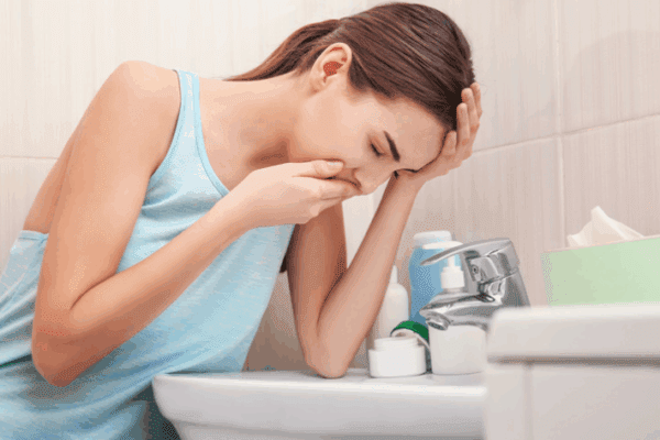 emetofobia kobieta, która ma lek przed wymiotami