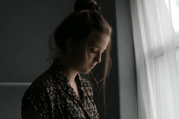 smutę i poczucie winy