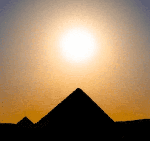 hierarchia potrzeb maslowa, piramida w słońcu