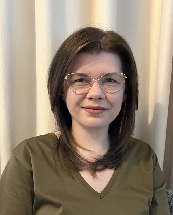 karolina-wicens-psycholog-psychoterapeutka